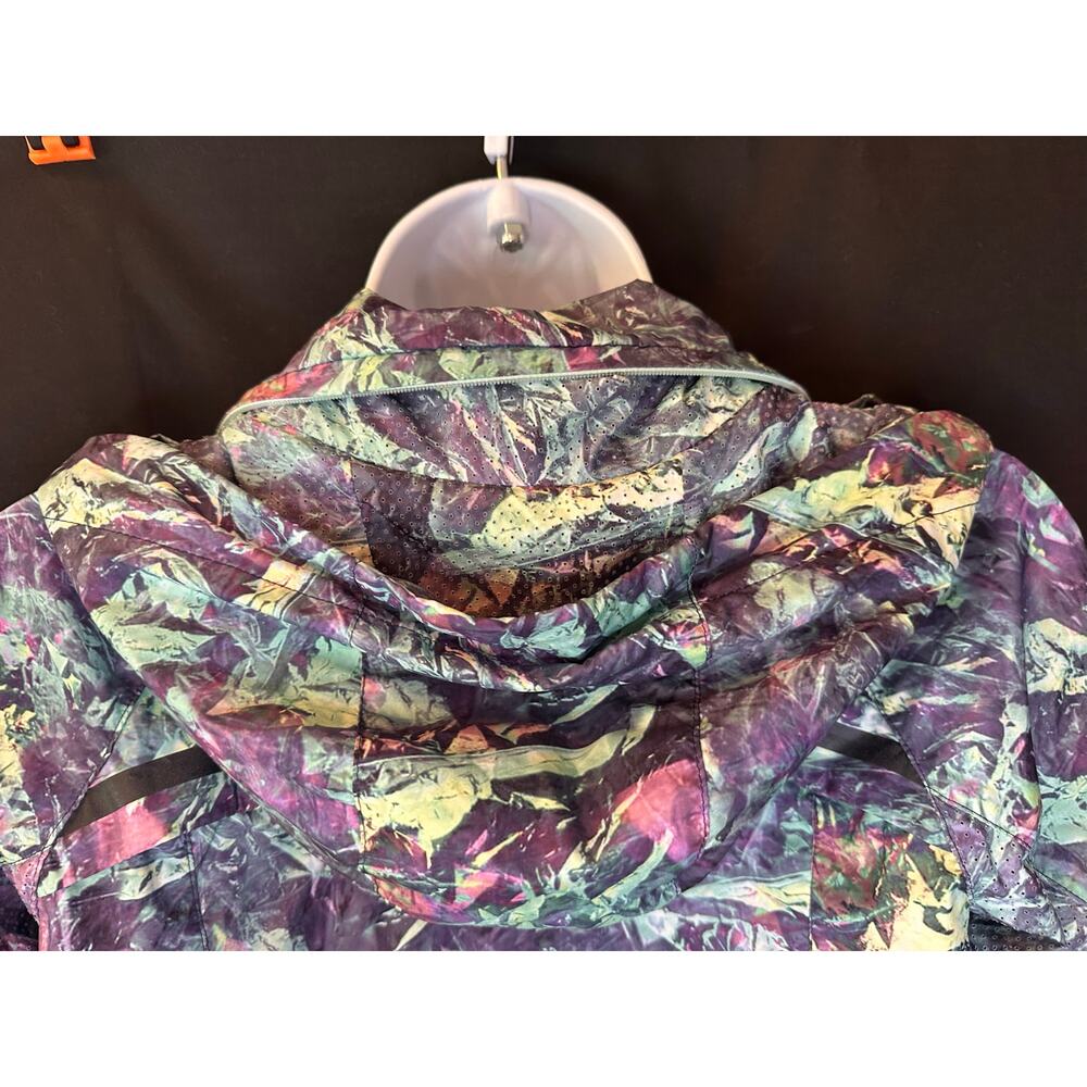 LULULEMON Miss Misty Lightweight Packable Wind Rain Jacket Hooded Iridescent SZ4 - Picture 12 of 15